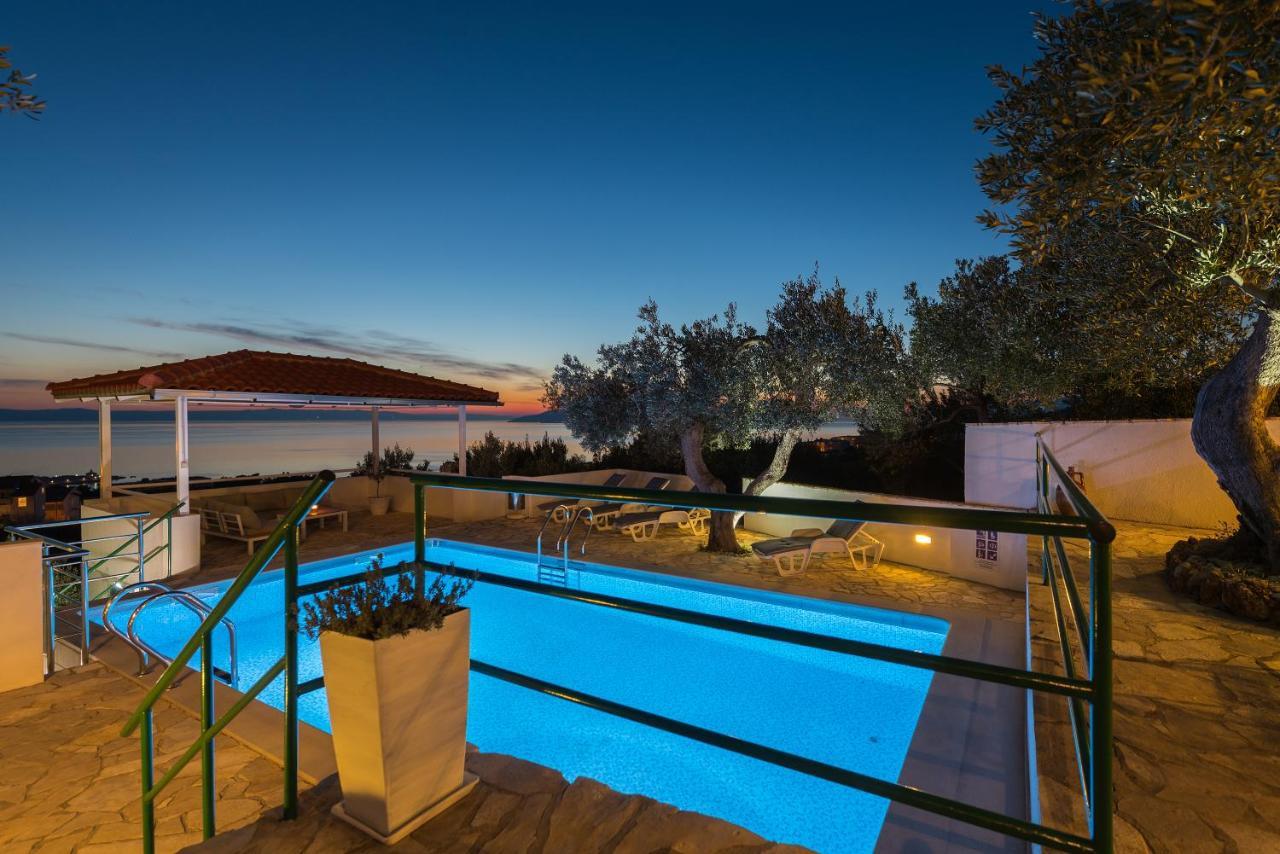 Apartment Glavina With Private Pool Makarska Exterior photo