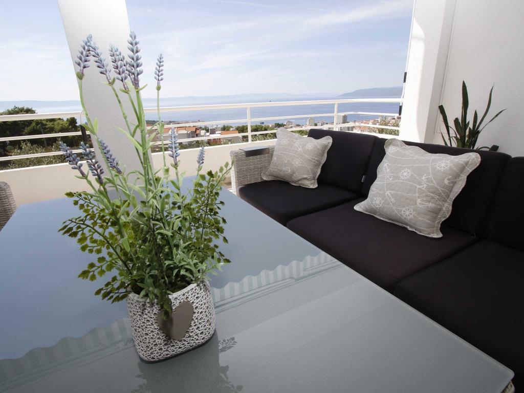 Apartment Glavina With Private Pool Makarska Exterior photo